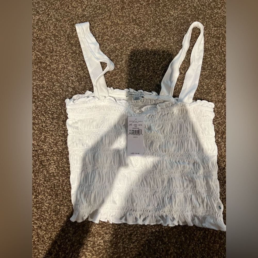 American Eagle cropped tank
